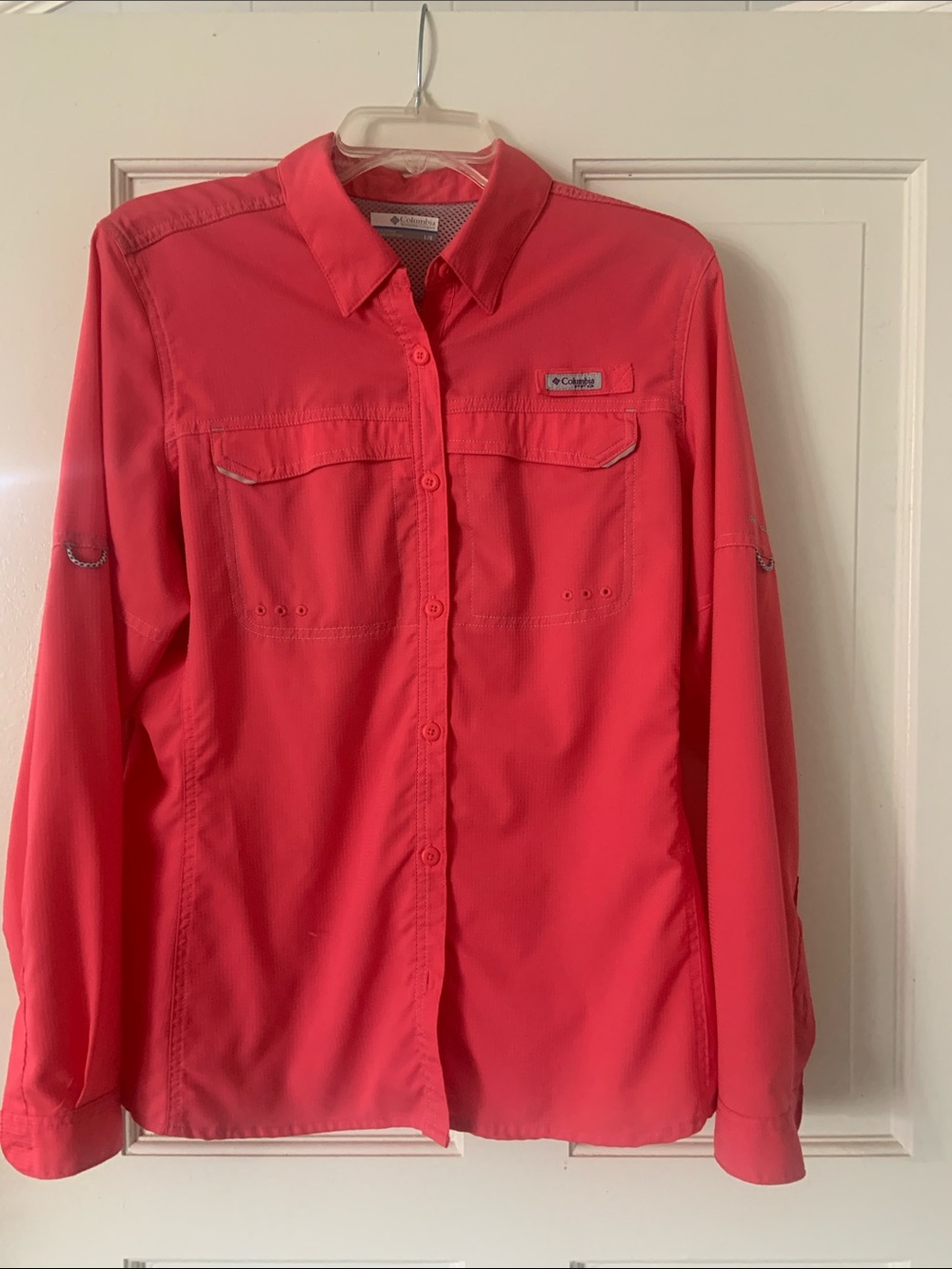 Columbia Coral Button-Up Long Sleeve Outdoor Shirt